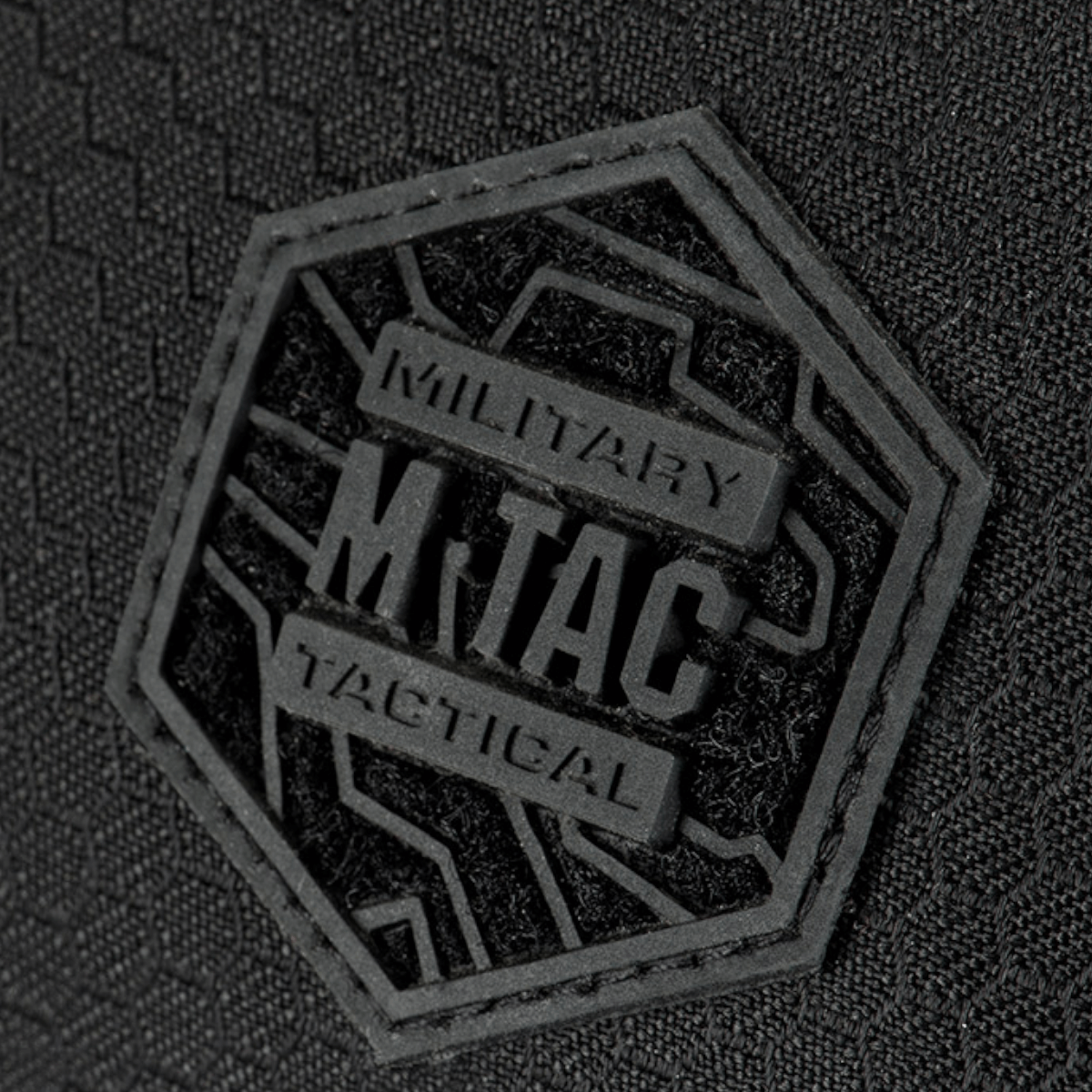 M-Tac Satellite Magnettaske Gen. II Elite Hex, musta Cordura Hex -materiaali ja NIJ-sertifiointi, galleria-asento 1.