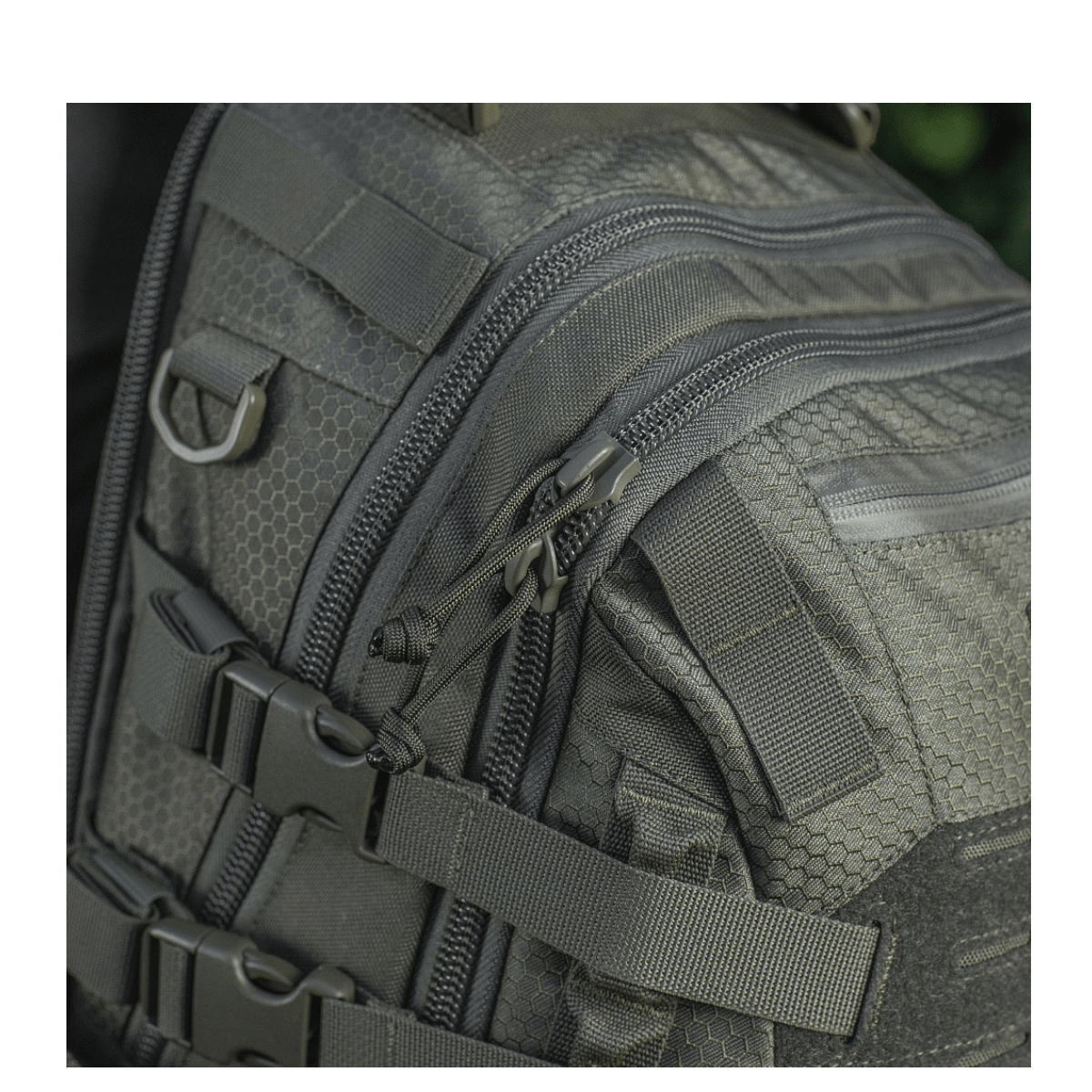 M-Tac Mission Rygsæk Elite Hex Cordura 1000D:llä, MOLLE LASER CUT -järjestelmä ja tyylikäs ilme.