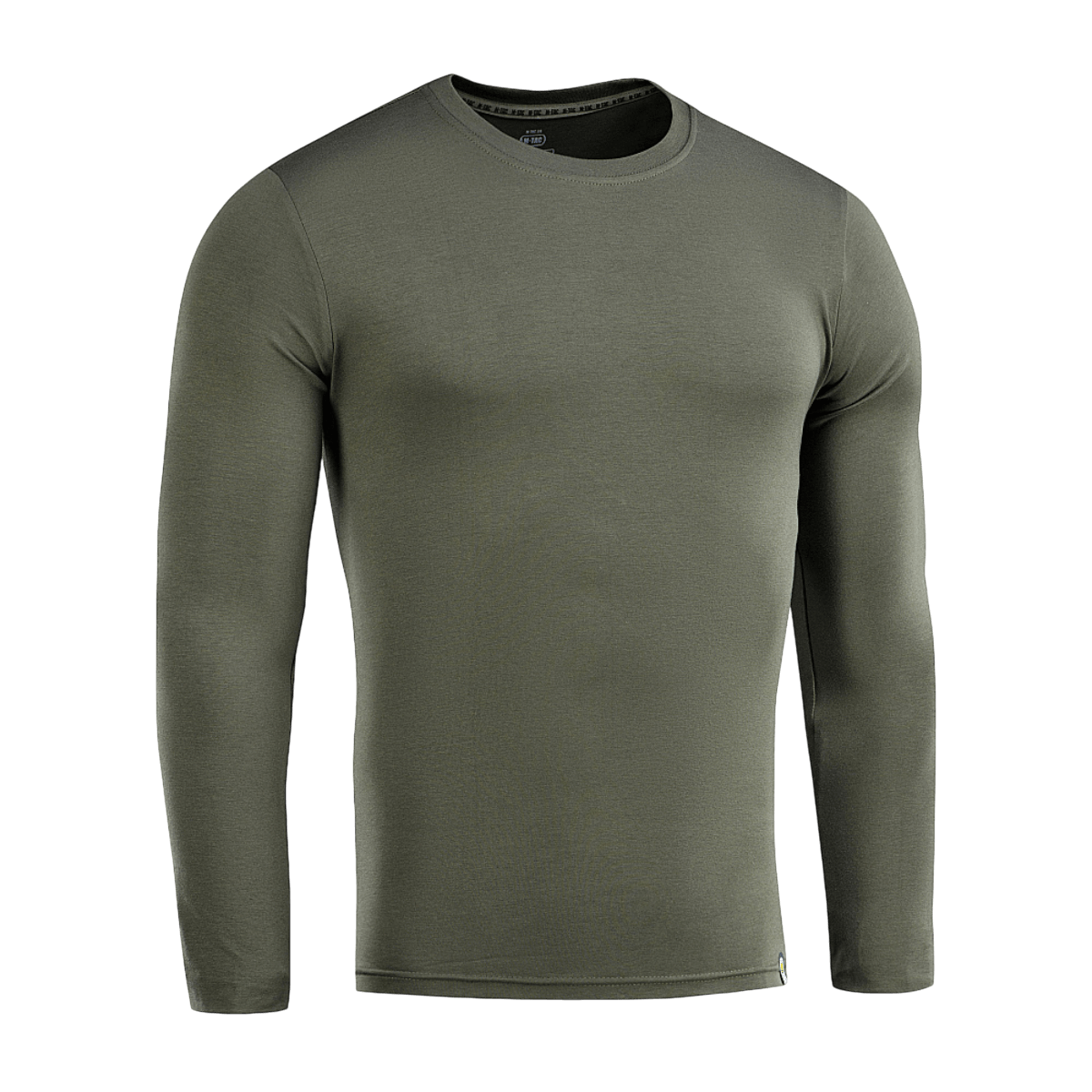 M-Tac Long-sleeve T-shirt 93/7 oliivinvihreänä, 93% puuvillaa ja 7% elastaania, sopii arkeen, univormuihin, urheiluun ja ulkoiluun.