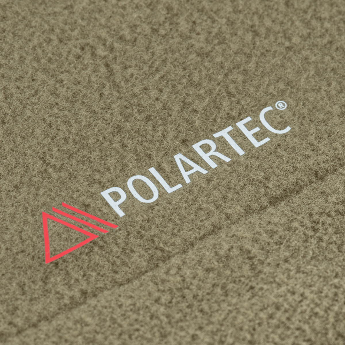 Lähikuva Polartec-materiaalista M-Tac Combat Fleece Polartec -takissa, 100% polyesteri.