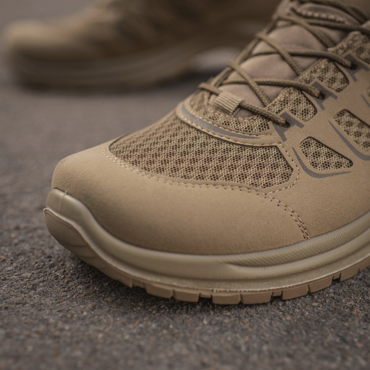M-Tac Tactical Sneakers IVA hengittävällä verkolla ja vahvistetulla kärjellä ulkoilukäyttöön.
