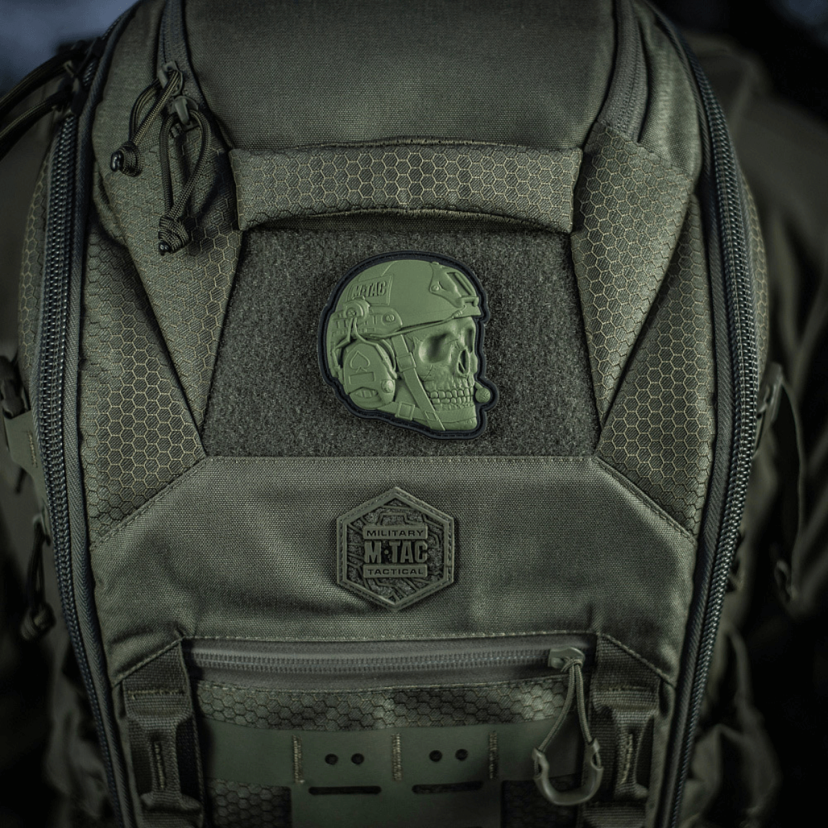 M-Tac Patch Operator 3d PVC taktiikkareppuun realistisella ilmeellä ja Velcro-tarralla, sopii vaatteisiin tai varusteisiin, koko 6x7.