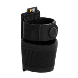 M-Tac Baton Pouch Elite mustassa nylossa, suunniteltu kumipatukan tai poliisin patukan turvalliseen säilytykseen ja nopeaan käyttöön.