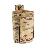 M-Tac Mag Drop Pouch Elite maastokuvioisena MOLLE-kiinnitykseen, käytetty nopeaan lippaiden vaihtoon hätätilanteissa.