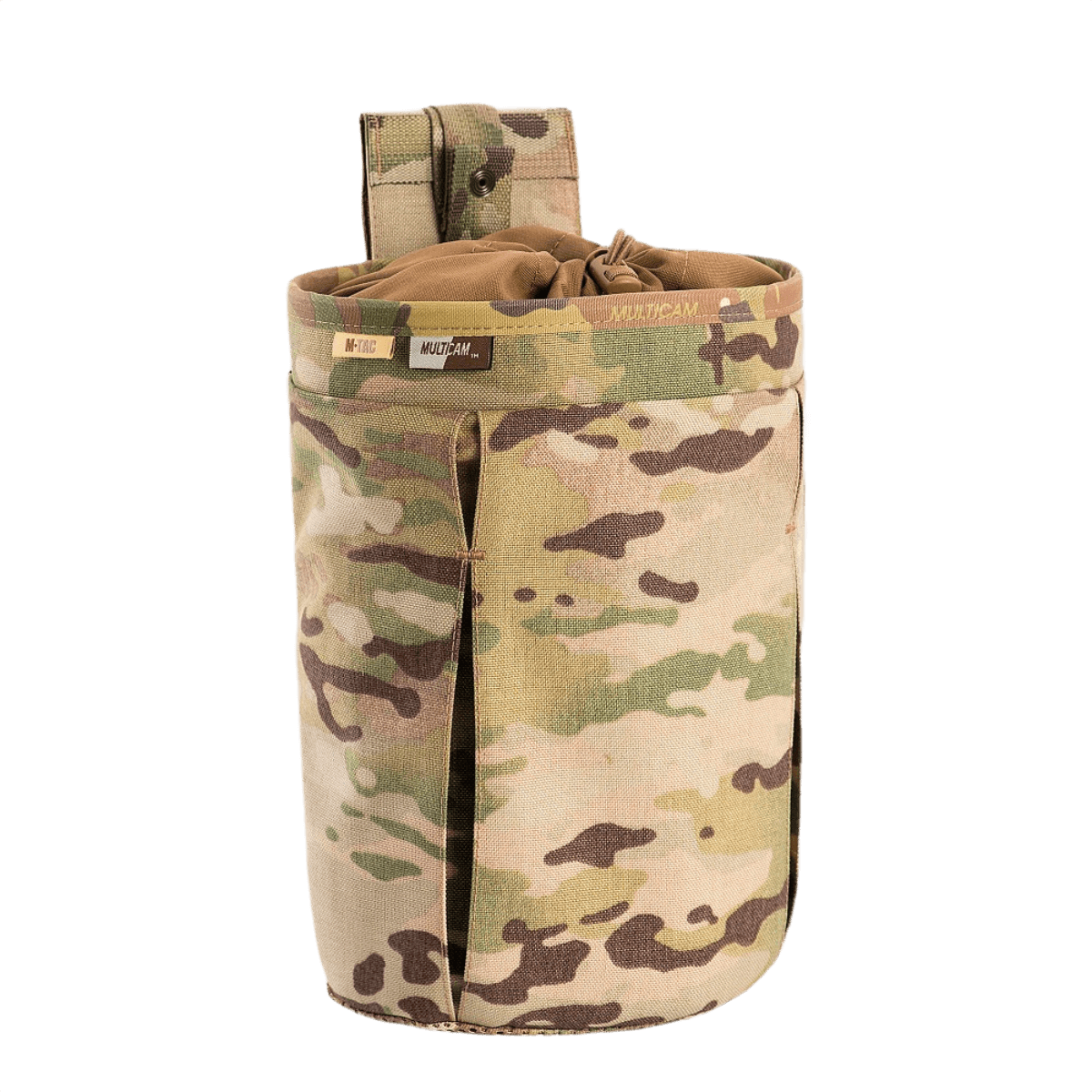M-Tac Mag Drop Pouch Elite maastokuvioisena MOLLE-kiinnitykseen, käytetty nopeaan lippaiden vaihtoon hätätilanteissa.