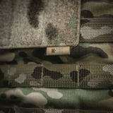 M-Tac paneeli patcheille MOLLE 120x85, hook & loop overflade ja plastbase vakautta varten, kiinnitetty camo-MOLLE-järjestelmään