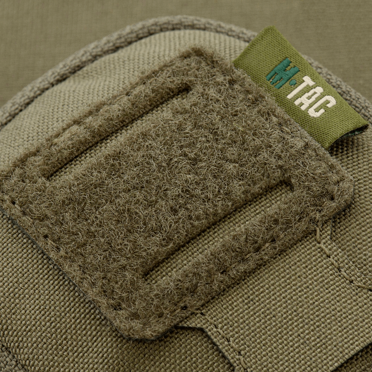 Lähikuva M-Tac PC Utility Pouch Elite Velcro-paneelista, valmistettu 500D Cordurasta, MOLLE-liitäntä, sopii pienille tavaroille