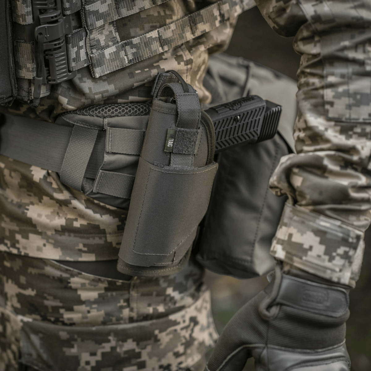 M-Tac Universal taktinen kotelo Elite vasen laminoitu Cordura 500D, NIJ-sertifiointi, säädettävä istuvuus, galleria-asento 1.