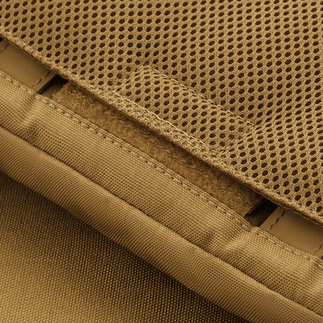 M-Tac taktinen käsilämmitin Elite Cordura- ja pehmeällä fleecevuorella mukavuutta kylmässä säässä.