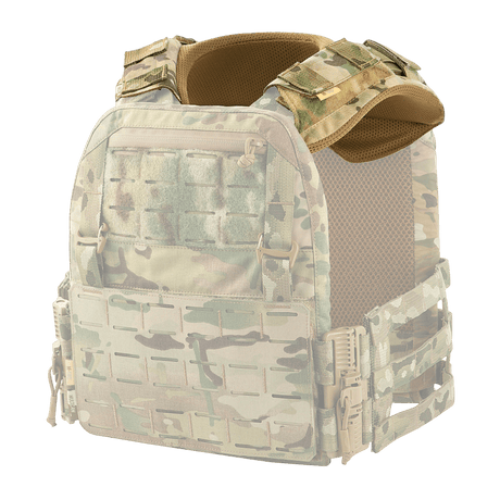 M-Tac olkapääpehmuste Plate Carrier Cuirass QRS:lle kestävässä Cordura-kankaassa, 3D-mesh-paneelit lisäävät mukavuutta ja ilmanvaihtoa.