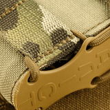 M-Tac lippastasku Kolchan AK/AR Miniille, kestävä Cordura, NIJ-sertifiointi, yksityiskohtainen näkemys materiaalista ja sulkimesta, galleria-asento 1.