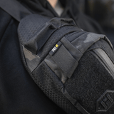 M‑Tac Elite Hex -vyölaukku Corduraa, YKK-vetoketjut ja Woojin-soljet, sopii taktiseen käyttöön ja arjen säilytykseen.