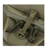 M-Tac Cross Taske Slim Elite Hex yksityiskohta Cordura-materiaalista ja YKK-vetoketjuista.