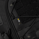 M-Tac STURM Elite -reppu Cordura-materiaalilla ja mustalla MOLLE Laser Cut -etupaneelilla taktisia varusteita varten.