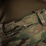 M-Tac Cobra Buckle taktinen vyö Laser Cut camossa, suunniteltu kantamaan varusteita tehokkaasti, sopii sotilas- ja poliisikäyttöön.
