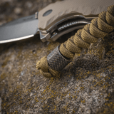 M-Tac Viper Lanyard Stainless Steel, punottu paracord ja ruostumaton teräshelmi veitsessä, tyylikäs lisä nopeaan käyttöön.