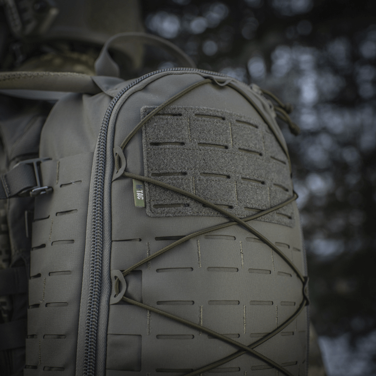 M-Tac Sturm Elite Gen.II MOLLE Laser Cut -järjestelmällä ja joustavalla nyörityksellä kenttäkäyttöön.