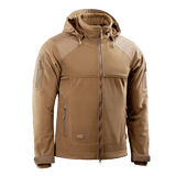 M-Tac Norman Windblock -fleecetakki ruskeana, suunniteltu mukavuuteen ja lämpöön WindBlock-materiaalilla ja softshell-paneeleilla. Sopii kylmään säähän.