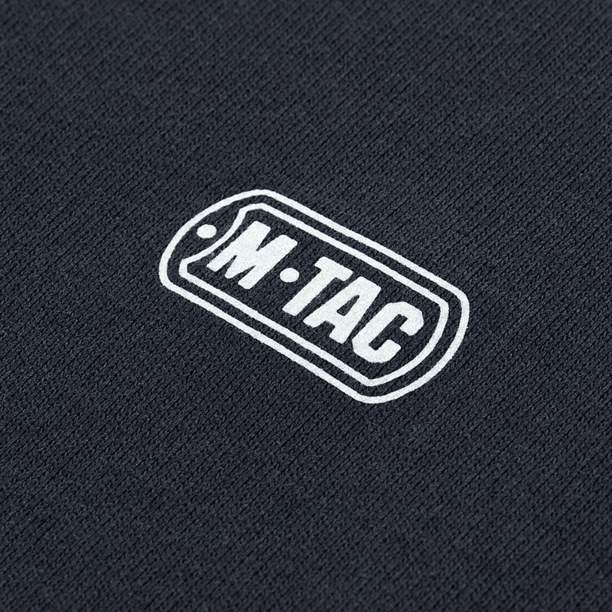 M-Tac Cotton Sweatshirt -logo tummalla puuvillakankaalla. Sopii juoksuun ja kuntoiluun. Mukava ja löysä istuvuus. 100% puuvillaa