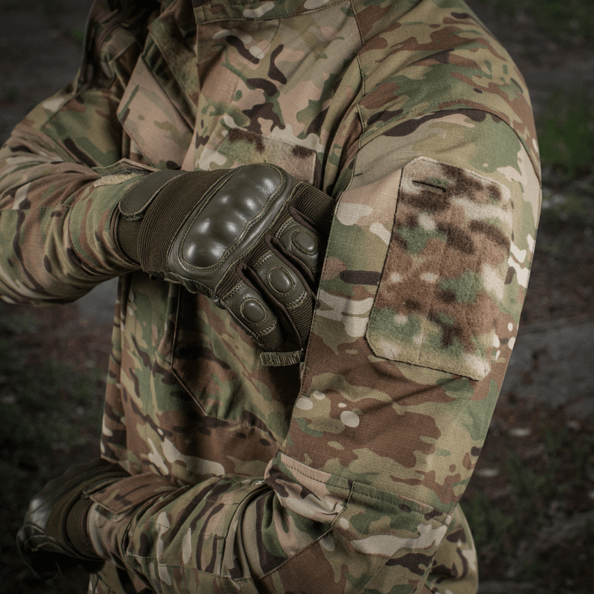 M-Tac Jakke Sturm NYCO Extreme Multicam, kestävä sotilastakki, korkea repäisynkestävyys ja hengittävyys, valmistettu NYCO Extreme -kankaasta.