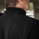 M-Tac Nord Polartec takki mustana lämpöä eristävällä Polartec® 200 Series -fleecellä, nähtynä takaa.