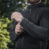 M-Tac Sprint Fleece Sweatshirt Polartec, toiminnallinen huppari Polartec 200 Series -fleecestä mukavuuteen ja lämpöön.