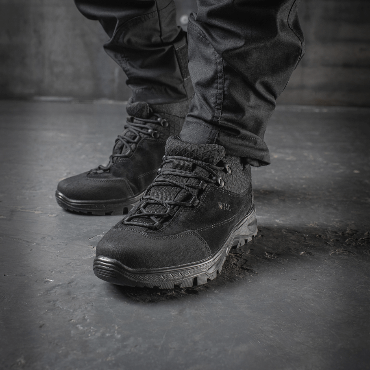 M-Tac Tactical Sneakers Patrol R Vent, musta, trekkingiin ja arkeen; kestävä nahka ja hengittävät mesh-paneelit.