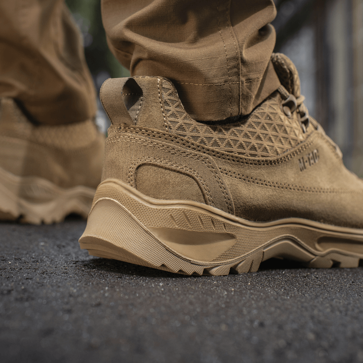 M-Tac Tactical Sneakers Patrol R Vent, mokkanahka ja hengittävä 3D-mesh, liukastumaton pohja; takapäästä nähtynä.