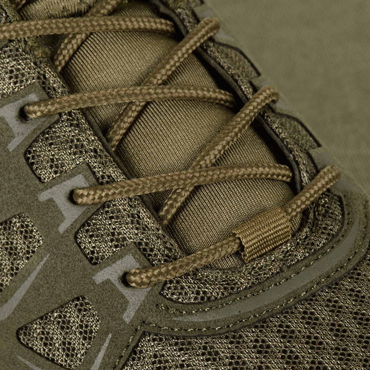 M-Tac Tactical Sneakers IVA – hengittävä mesh ja nauhat, sopii retkeilyyn ja ulkoiluun, vahvistettu kärki ja kantapää.