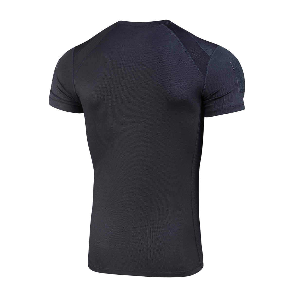M-Tac Athletic Tactical Gen.II -t-paita nähtynä takaa, näyttää mukavan ja kulutusta kestävän mallin harjoitteluun ja ulkoiluun