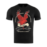 M-Tac T-Shirt Phoenix Fenixillä ja sloganilla 'Born by the Revolution – Hardened by War', symboloi voimaa ja uudelleensyntymistä.