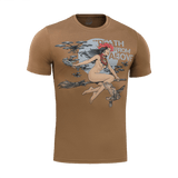 M-Tac T-Shirt Death From Above esittää noidan droneineen ja pöllön, yhdistää ukrainalaista kansanperinnettä ja sotilaisteemaa, valmistettu puuvillasta ja elastaanista.
