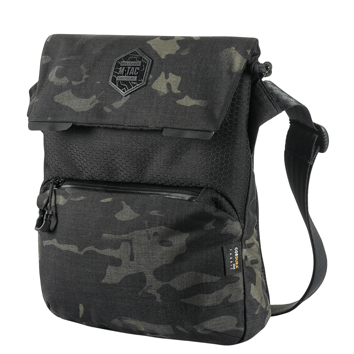 M-Tac Konvert Taske Elite, musta camo-design, säädettävä olkahihna ja magneettikansi, valmistettu Cordurasta.