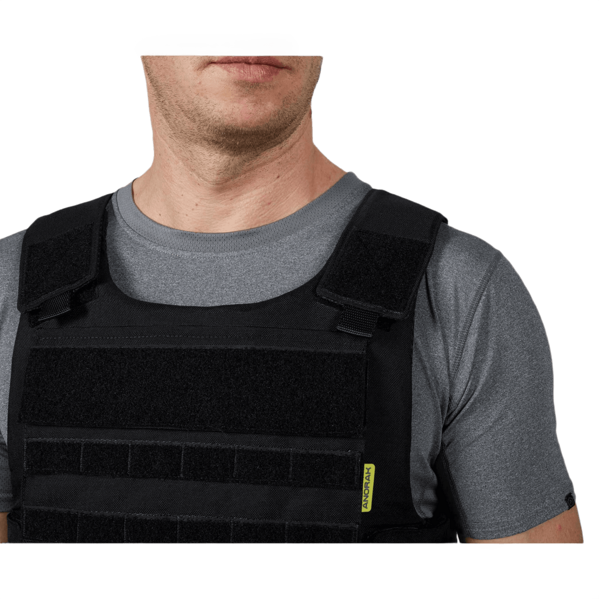 Anorak Tactical I Cover ergonomisella muotoilulla ja PALS-järjestelmällä poliisin, rannikkovartioston ja sotilaskäyttöön, parantaa ballistista suojaa.