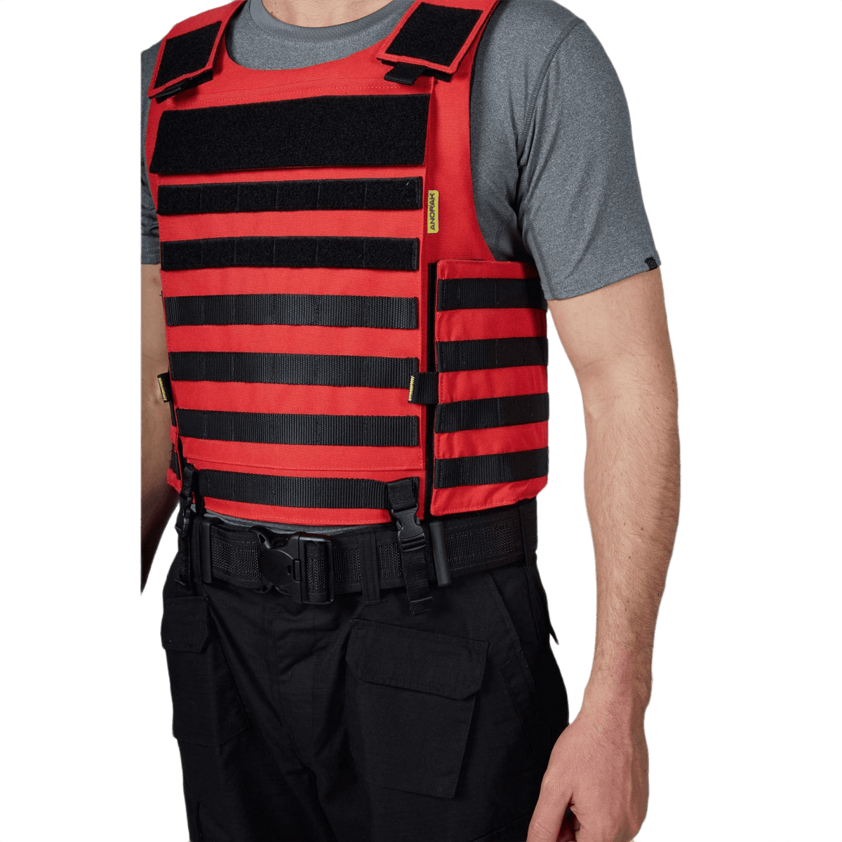 Anorak Instructor I Cover ergonomisilla ominaisuuksilla ja 360° PALS webbingillä MOLLE-varusteille.