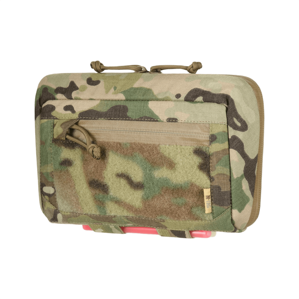M-Tac Admin Pouch Large Elite Gen.II camokuosissa AquaGuard-vetoketjulla ja Velcro-paneelilla; sopii tabletin ja lisätarvikkeiden säilytykseen.