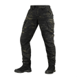 M-Tac Aggressor Elite Nyco Extreme housut Black Multicam®-kuosissa, suunniteltu taktiseen käyttöön ja ulkoiluun.