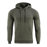 M-Tac Cotton Raglan Hard Hoodie oliivinvihreänä kengurutaskulla, ihanteellinen syksyyn ja talveen, 100% puuvillaa lämmitykseen ja mukavuuteen.