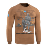 M-Tac Raglan T-Shirt UA Side ruskeana painatuksella 'Come to the Dark Side' ja sotilasaiheella, sopii arkeen. 95% puuvillaa, 5% elastaania.