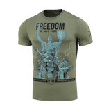 M-Tac T-Shirt Freedom printissä ukrainalaisia sotilas- ja vastarintasymboleja, kunnioittaa voimaa, rohkeutta ja vapautta. Pehmeä puuvillasekoite.