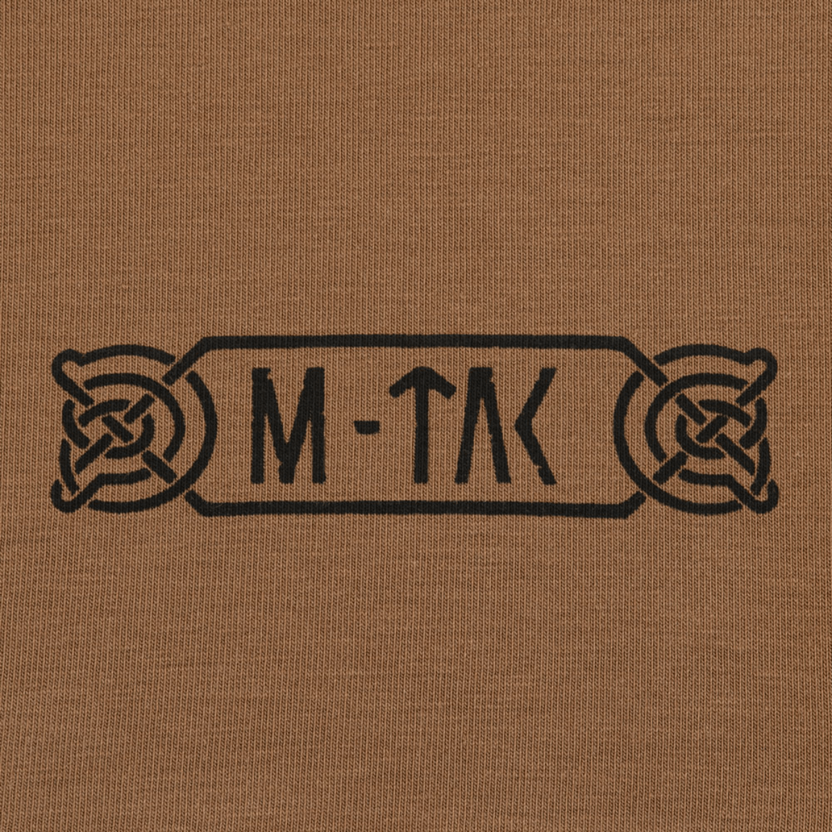 M-Tac T-Shirt Odin pohjoismaisella muotoilulla ja Odin‑symboliikalla ruskealla taustalla.