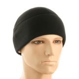 Musta M-Tac Fleece Polartec Watch Cap mannekiinin päässä, sopii kylmiin olosuhteisiin, valmistettu kestävästä Polartec® 200 Series -fleecestä.