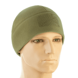 M-Tac Watch Cap Elite Fleece Beanie Hat Velcro, vihreä, kevyt ja lämmin, täydellinen kylmään säähän ja taktiseen käyttöön, nähty mannekiinilla.