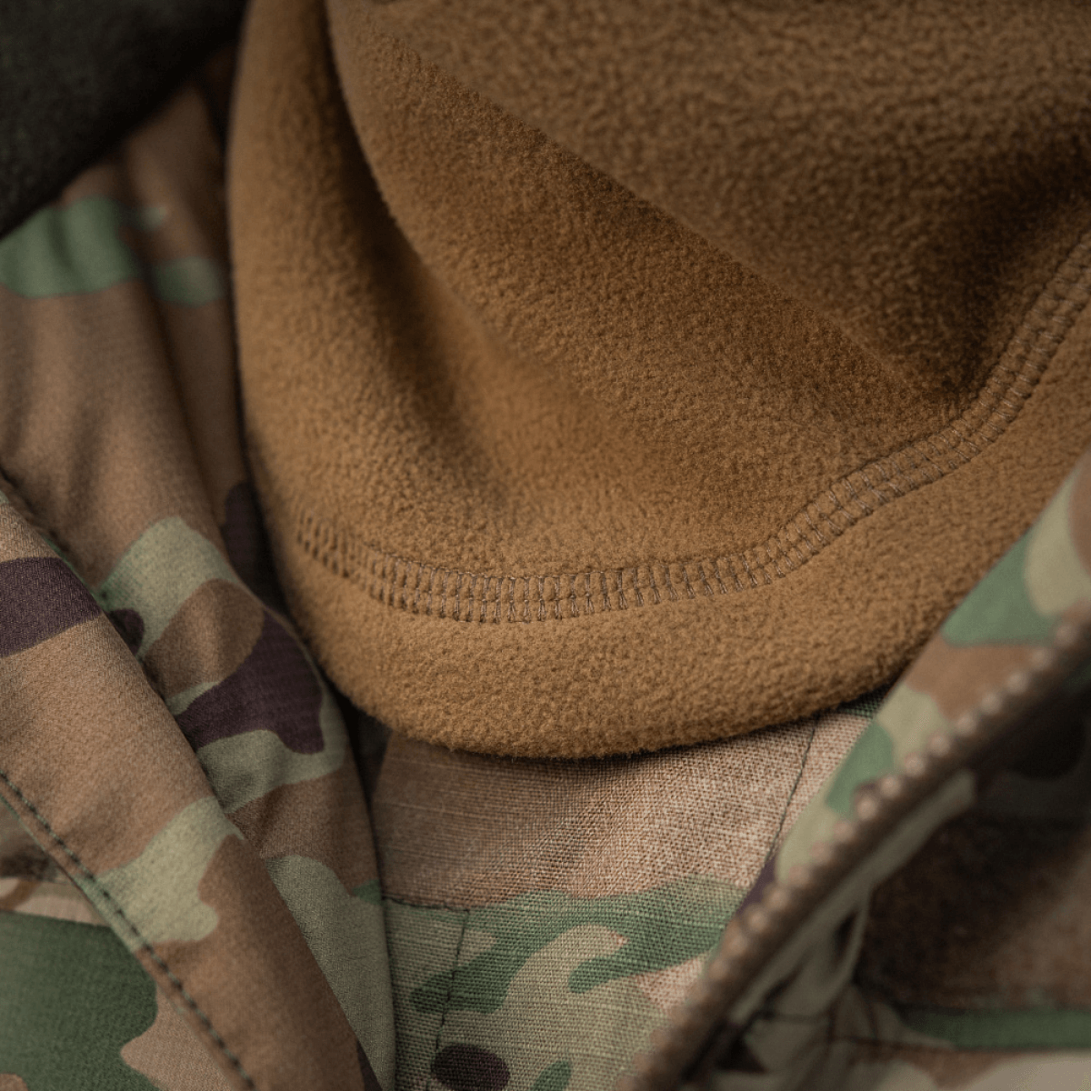 M-Tac Anatomisk Snood Justerbar Elite Fleece (320 g/m²) fleecessä korkealla lämmöneristyksellä, sopii kylmään säähän ja monikäyttöön.