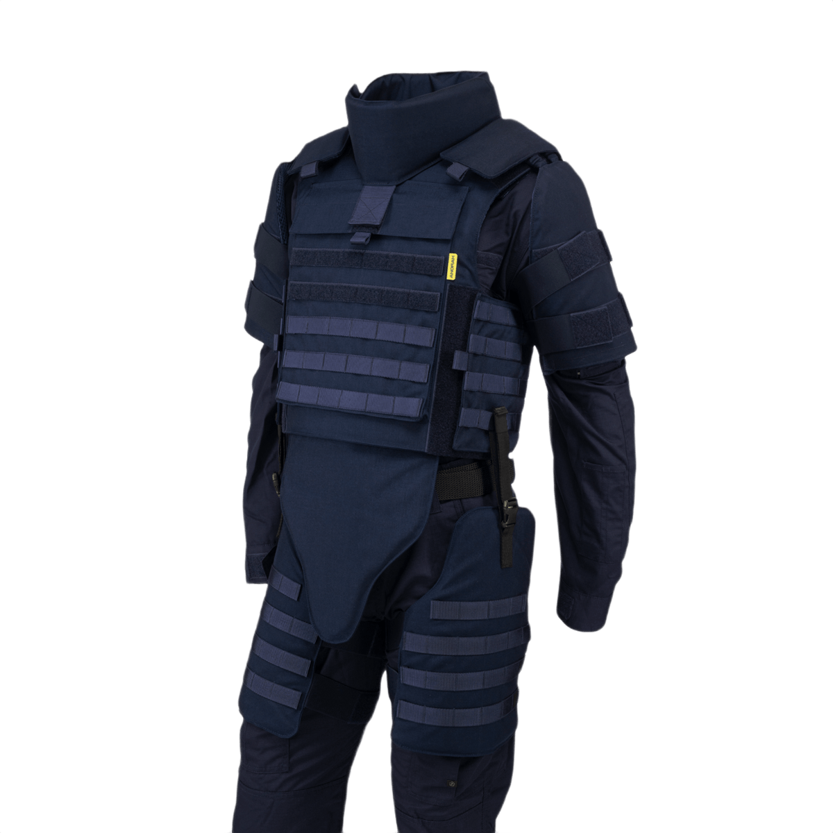 Anorak Niobium® Tactical II – full set kehonpanssarijärjestelmä, joka tarjoaa suojaa ampuma-aseilta ja teräviltä aseilta taktisiin tehtäviin.