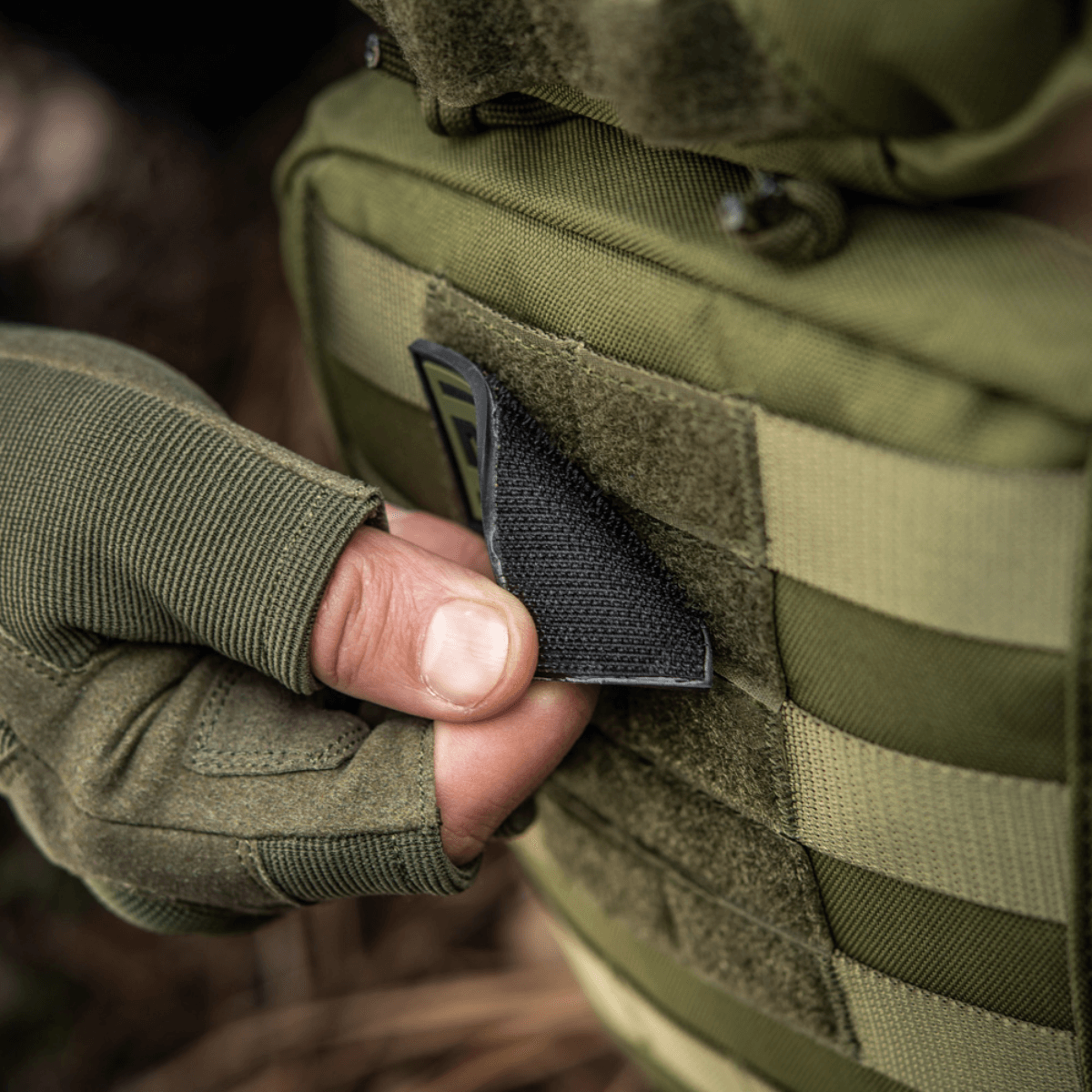 M-Tac Patch Medic PVC 3d kiinnitetään en sotilasliiviin velcro-kiinnityksellä, joustava PVC-materiaali.